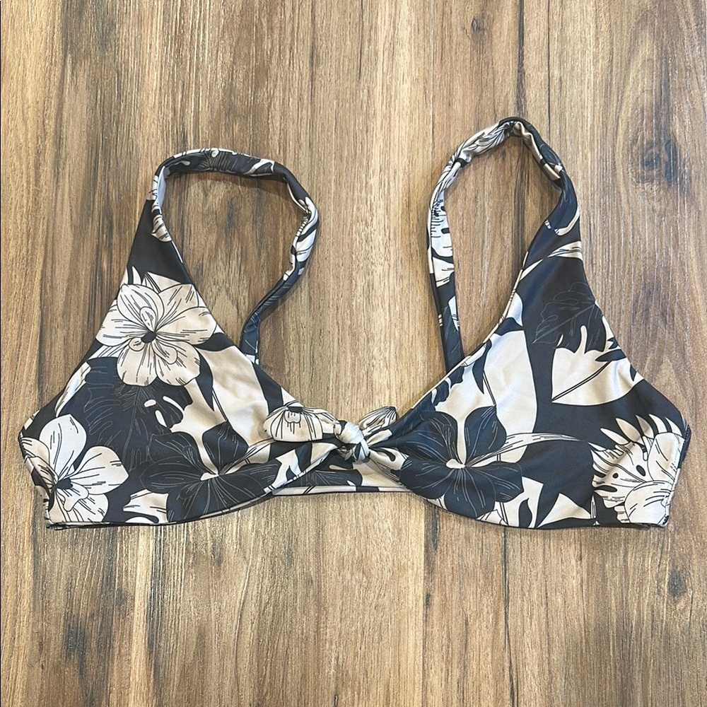 Stone Fox Swim Hana top in Sandibiscus